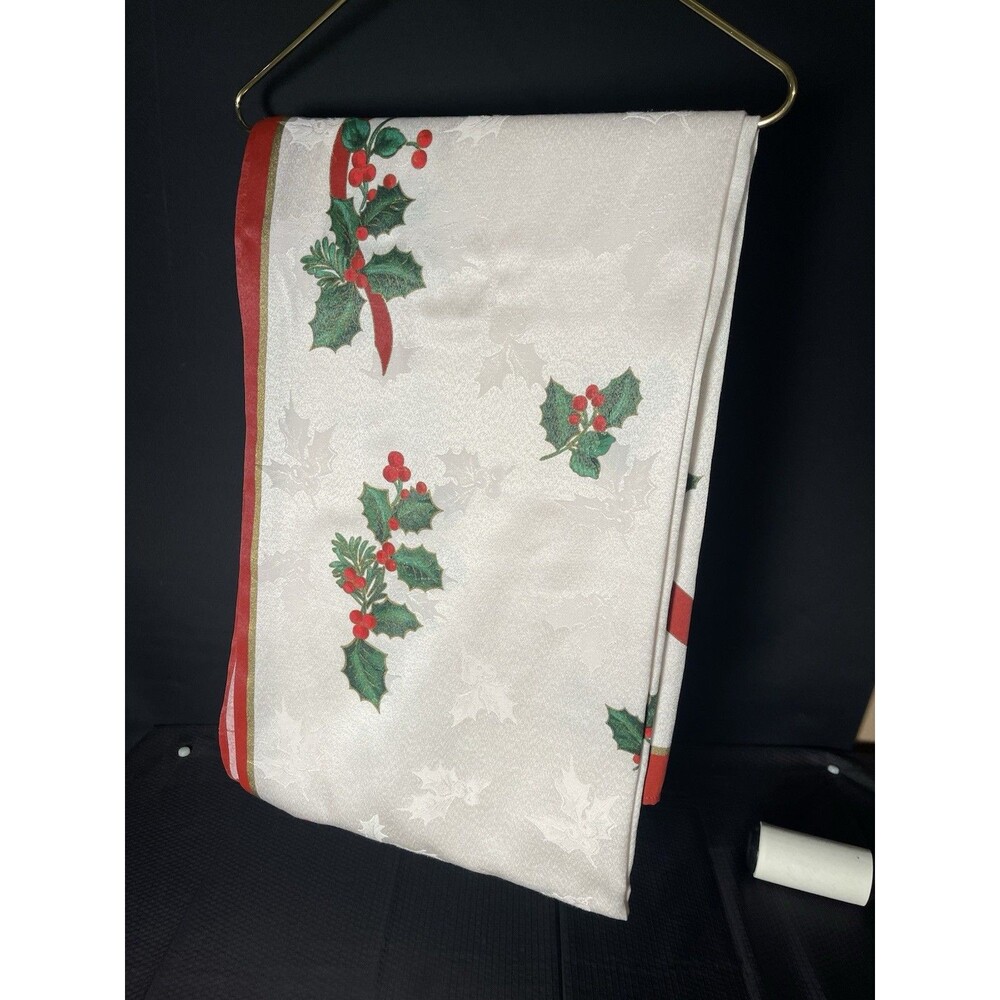 Vintage Christmas Table Cloth Cream W/ Holly Berries #0508